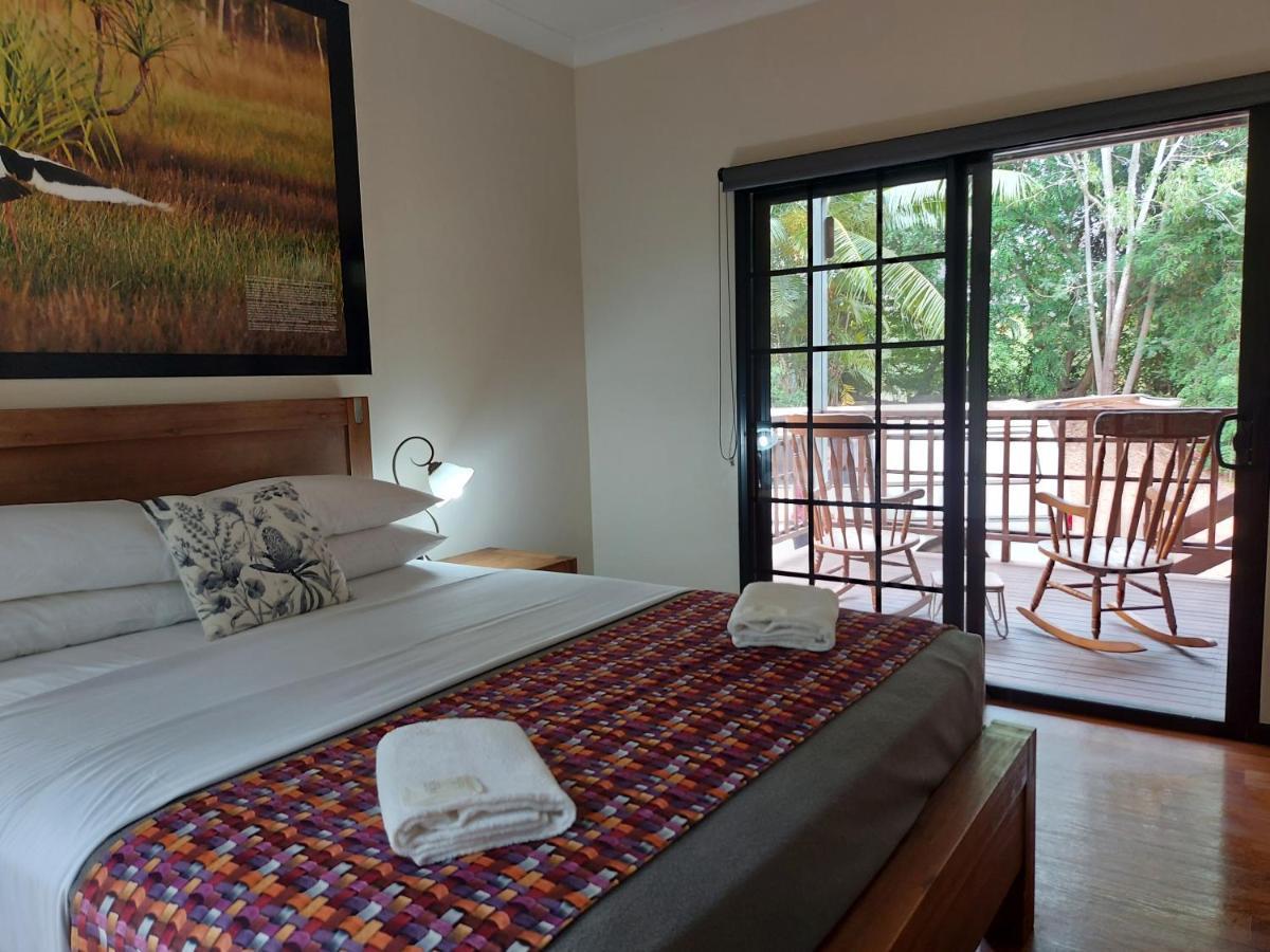 Litchfield Tourist Park Hotel Batchelor Bagian luar foto