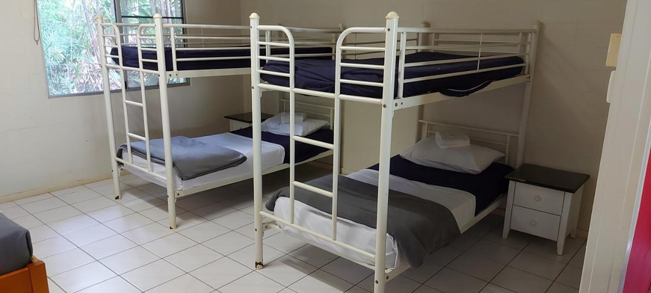 Litchfield Tourist Park Hotel Batchelor Bagian luar foto